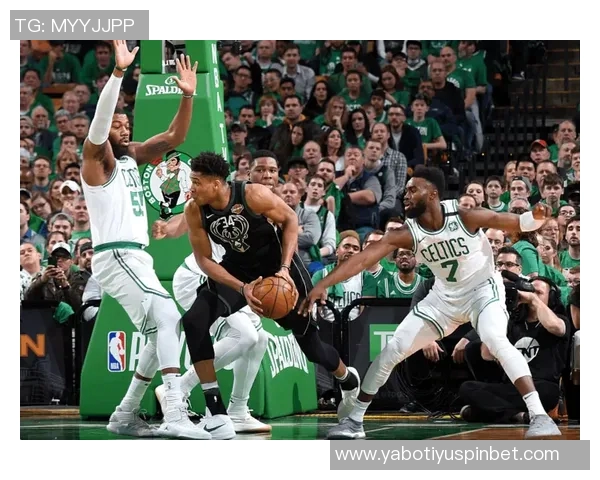 迈克布朗解析先发调整策略应对绿军小个阵容避免大个防守后卫