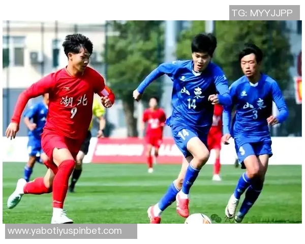 U16国足领先优势扩大张旭尧禁区内巧妙抽射破门助力球队胜利